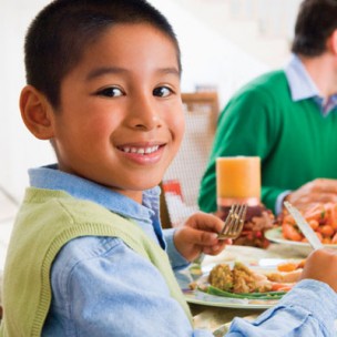 ih-family-mealtime-304x304