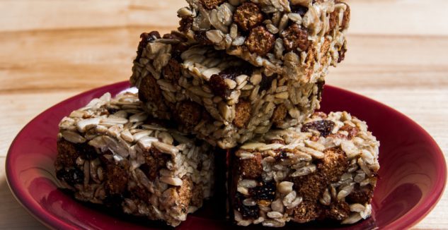almond butter chocolate chip cereal treats