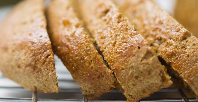 Pumpkin pull apart bread