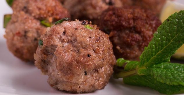 Chicken and salsa meatballs